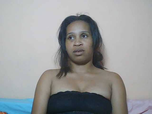 Rsylvia1 live cam on BongaCams