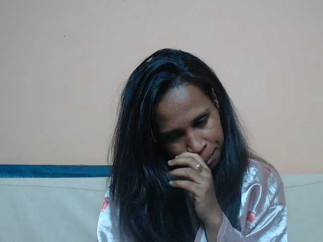 Rsylvia1 live cam on BongaCams