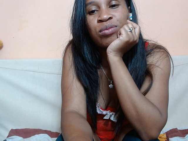 Rsylvia1 live cam on BongaCams