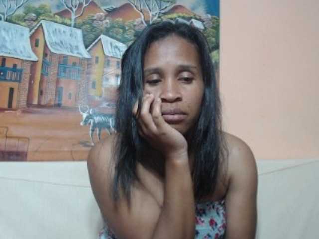 Rsylvia1 live cam on BongaCams