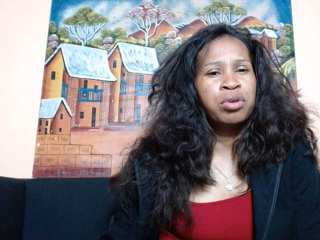 Rsylvia1 live cam on BongaCams