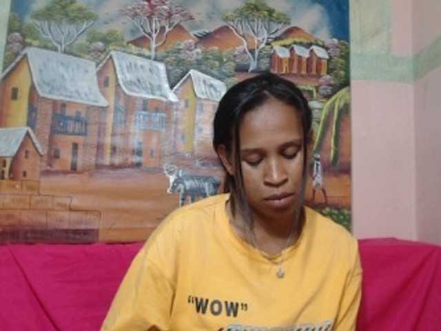 Rsylvia1 live cam preview