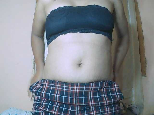 Rsylvia1 live cam on BongaCams