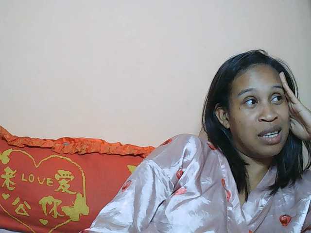 Rsylvia1 live cam on BongaCams