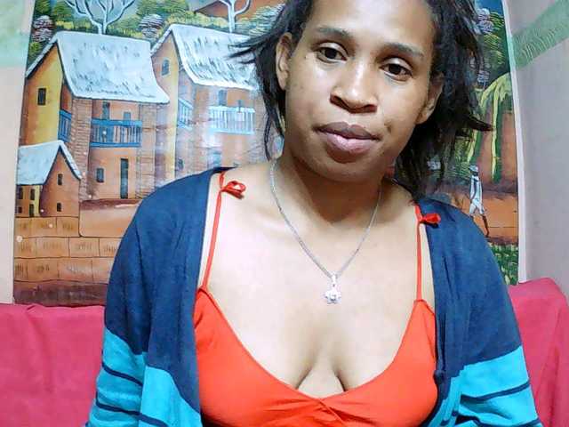 Rsylvia1 live cam preview