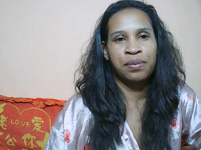 Rsylvia1 live cam on BongaCams