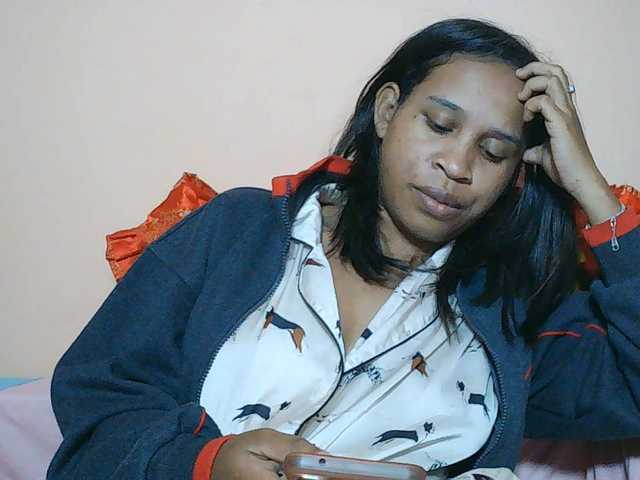 rsylvia1 cam belle
