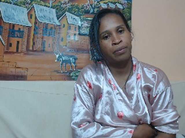 Rsylvia1, live now on BongaCams