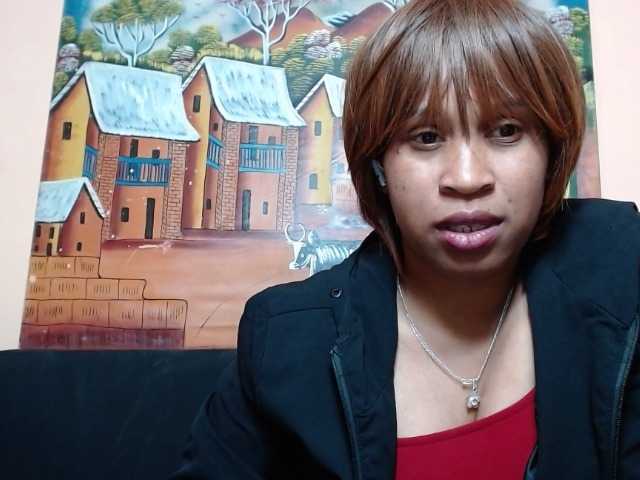 Rsylvia1 live cam on BongaCams