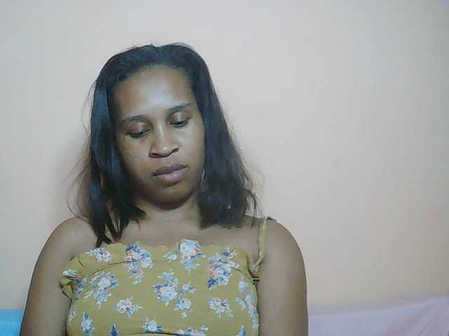 Rsylvia1 live cam on BongaCams