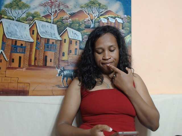 Rsylvia1 live cam on BongaCams