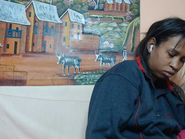 Rsylvia1 live cam preview