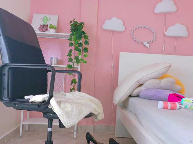 SeleneGibson live cam on BongaCams