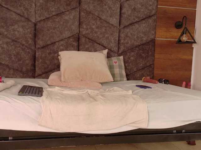SeleneGibson live cam on BongaCams