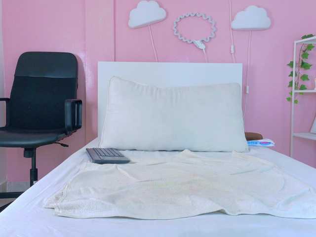SeleneGibson live cam on BongaCams