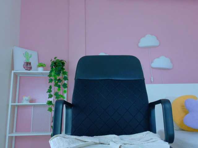 SeleneGibson live cam on BongaCams