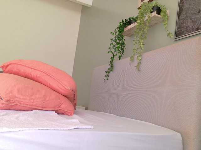 SeleneGibson live cam on BongaCams