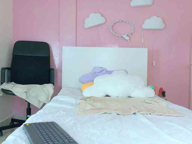 SeleneGibson webcam