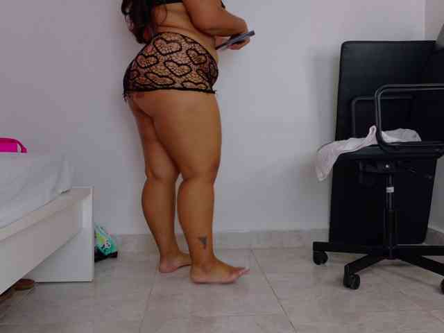 SeleneGibson webcam
