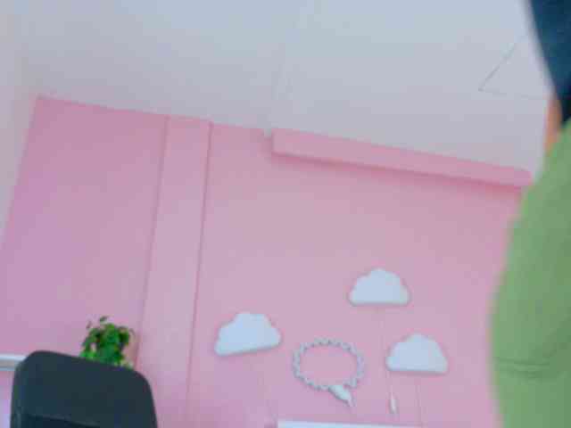 SeleneGibson webcam