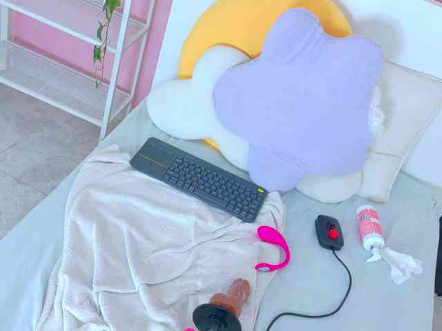 SeleneGibson webcam