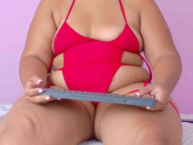 SeleneGibson webcam