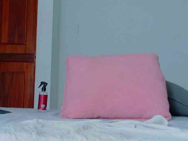 SeleneGibson webcam