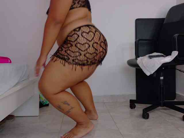 SeleneGibson webcam