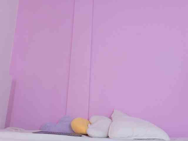SeleneGibson webcam