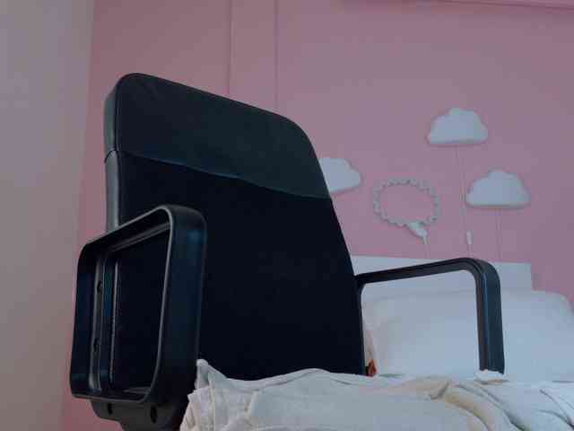 SeleneGibson webcam