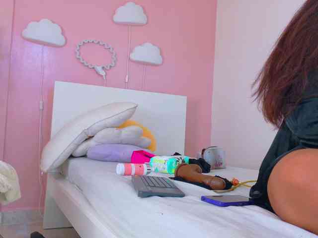 SeleneGibson webcam