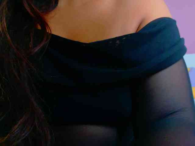 SeleneGibson webcam