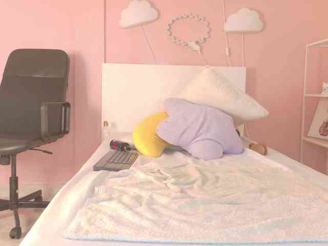 SeleneGibson webcam
