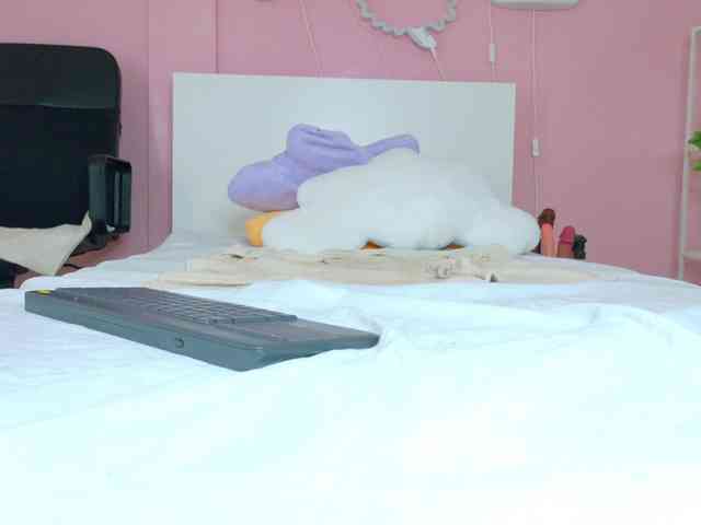 SeleneGibson webcam