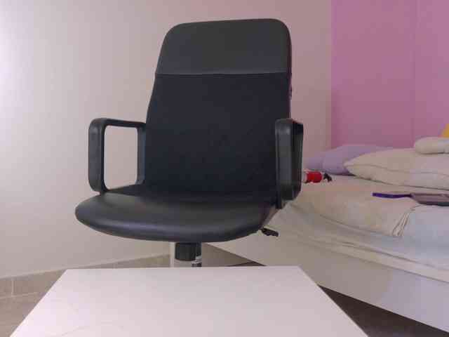 SeleneGibson webcam