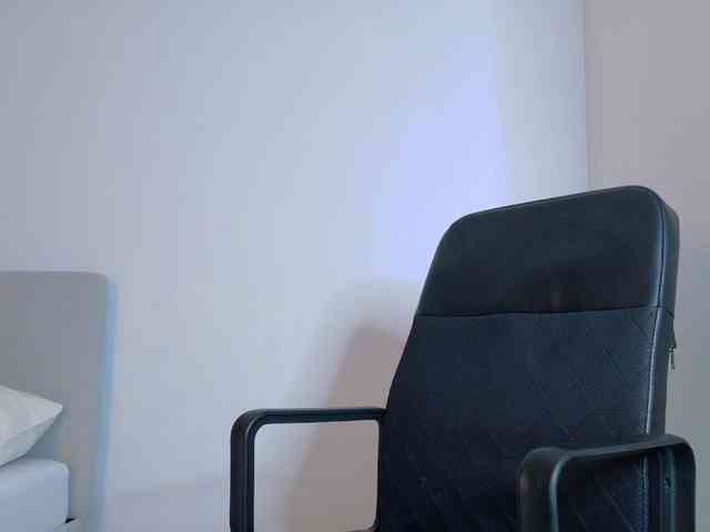 SeleneGibson webcam