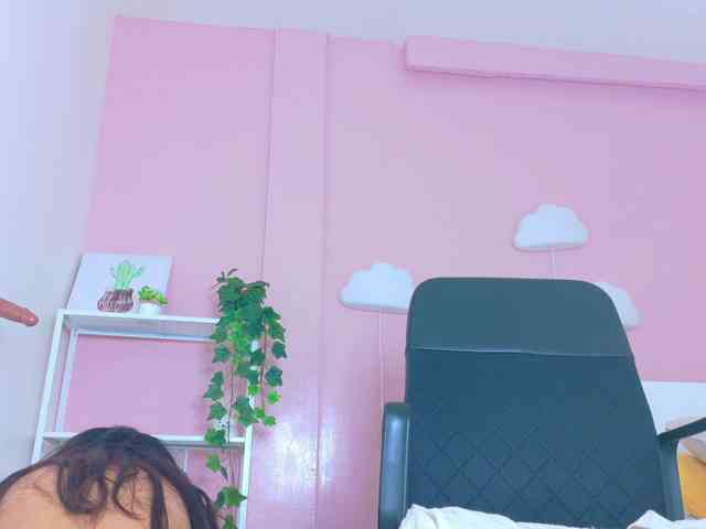 SeleneGibson webcam