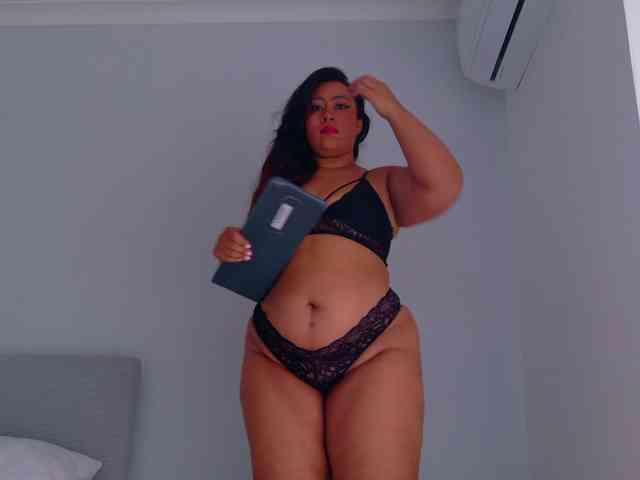 SeleneGibson webcam