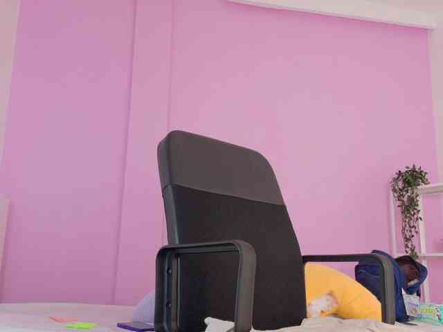 SeleneGibson webcam