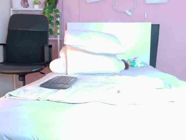 SeleneGibson webcam