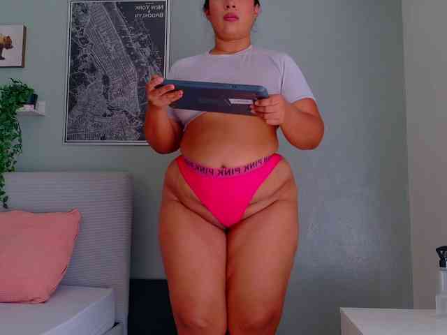SeleneGibson webcam