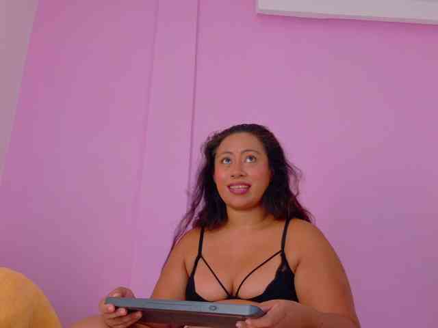 SeleneGibson webcam