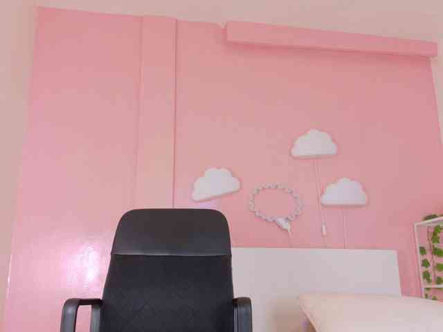SeleneGibson webcam