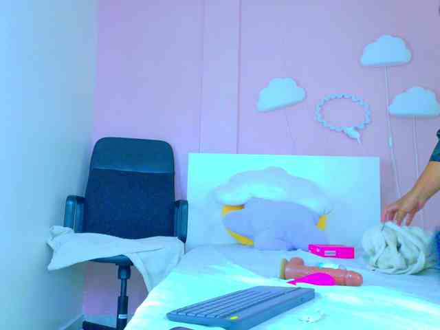 SeleneGibson webcam