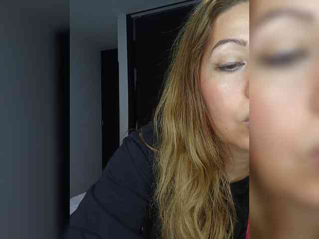 Vanedancex webcam