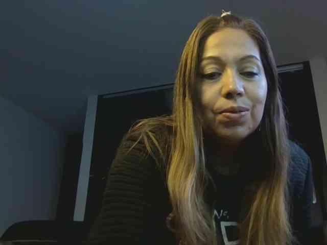 Vanedancex webcam