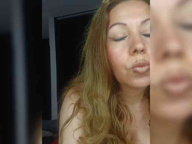 Vanedancex webcam