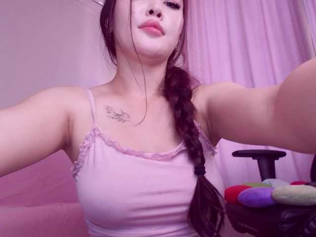 Sunaelove live cam on BongaCams