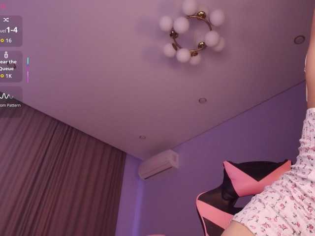 Sunaelove live cam on BongaCams