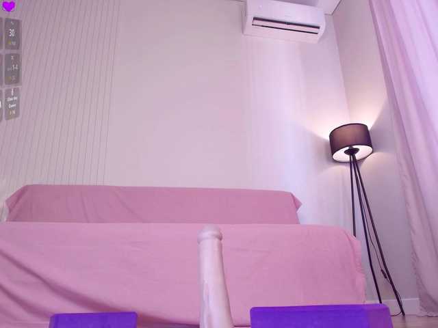 Sunaelove live cam on BongaCams